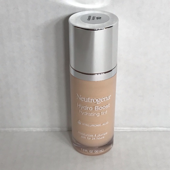 Neutrogena Other - 🍀$10🍀 Neutrogena Classic Ivory hydro boost hydrating tint